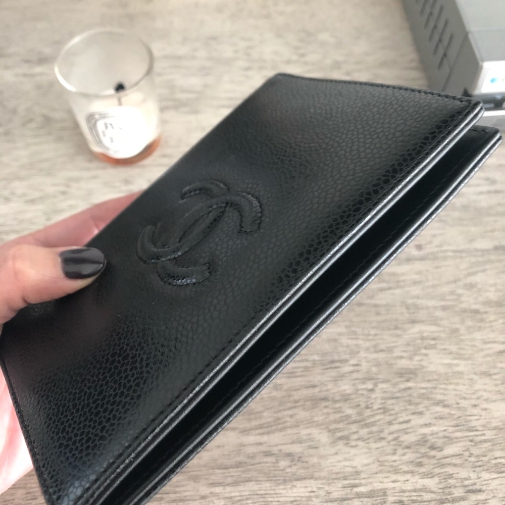 SOLD-Chanel black passport holder - Picture 2 of 6